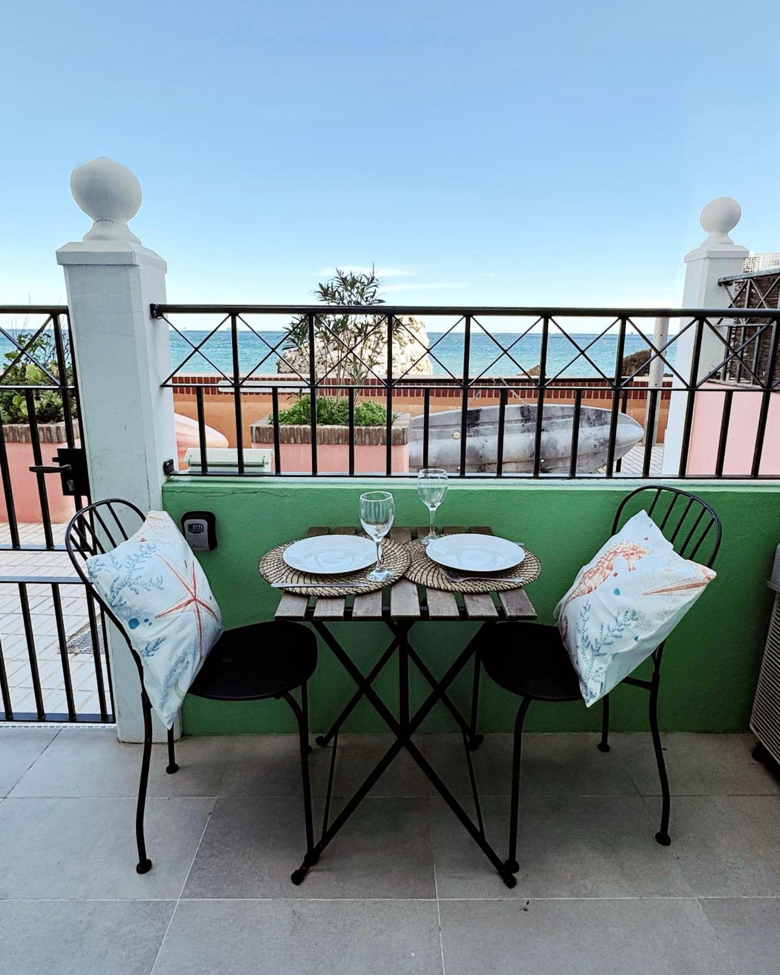 Unique Waterfront Duplex On The Mediterranean - Caleta, Catalan Bay Gibraltar Exterior foto